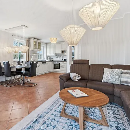 Mare Frisicum 1 Holiday home *